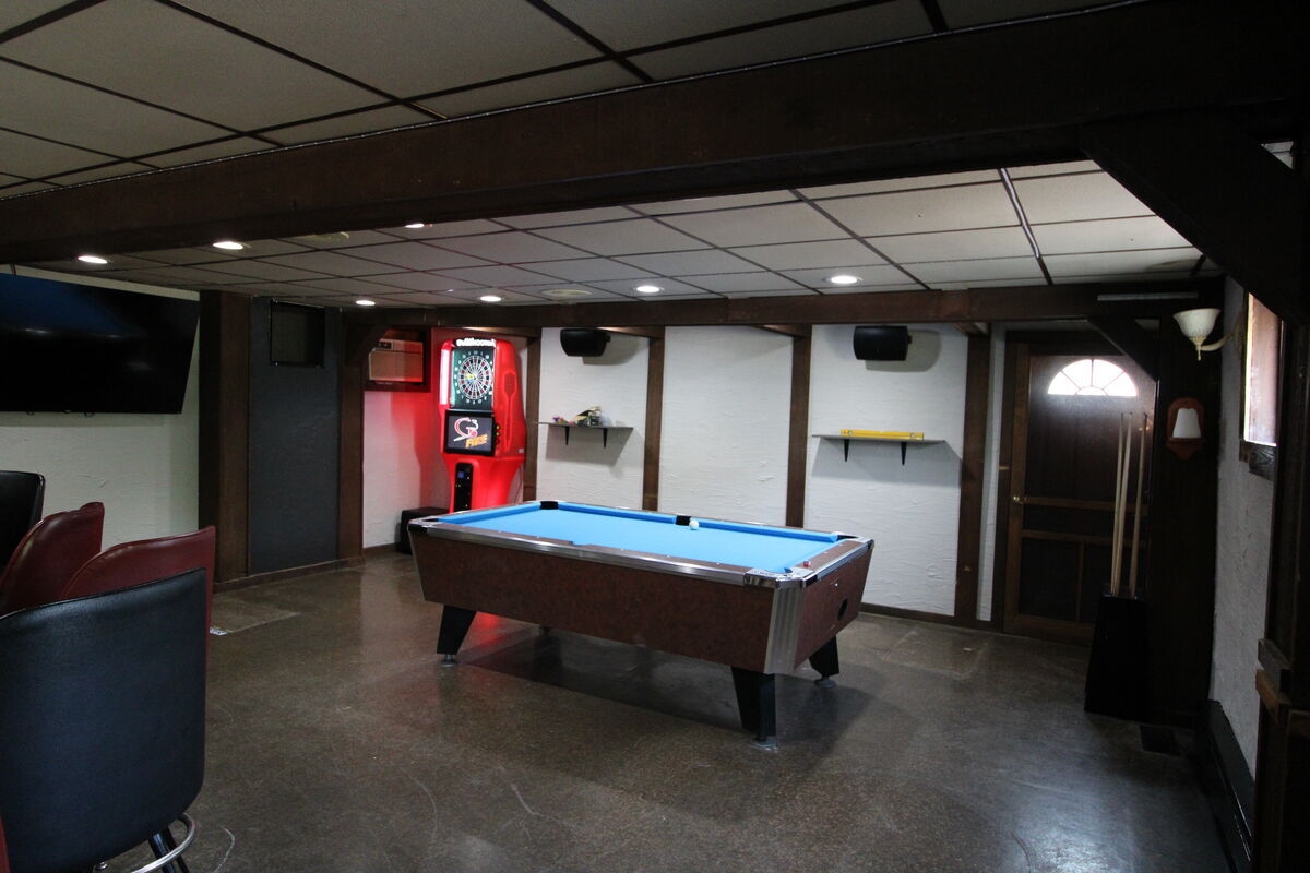 Interior View 6